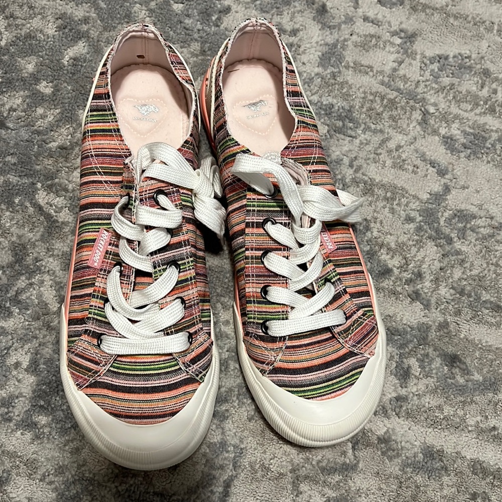 Rocketdog Tennis Shoes New